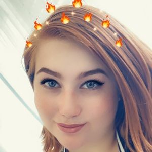 Meet your Posher, Izzy